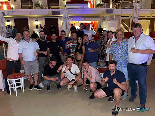 encore-beach-at-night-party