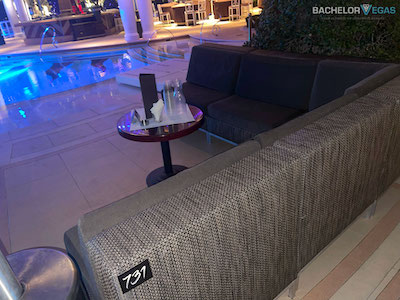 Poolside Daybeds (12 Guests)