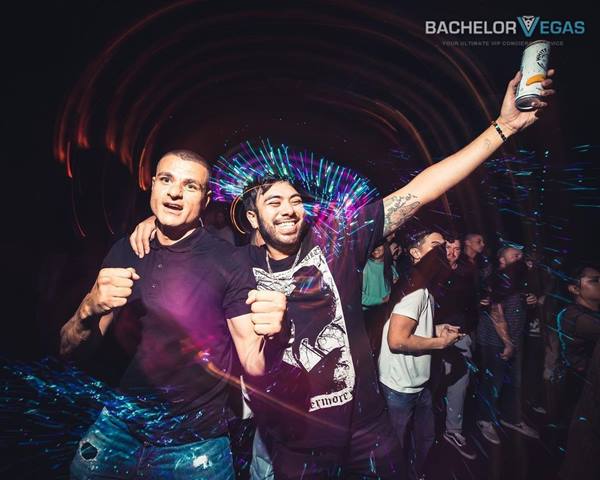bachelor-party-club