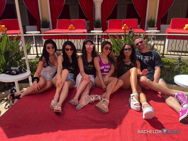 bachelorette-encore-beach