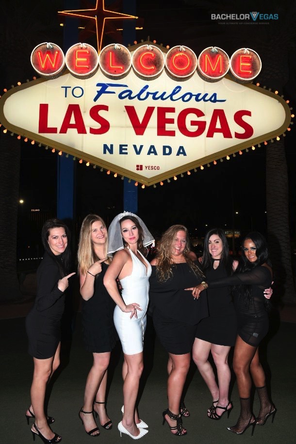 vegas-sign-bachelorette