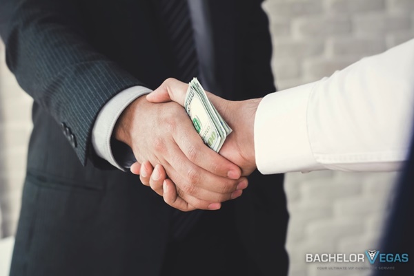 tipping-in-vegas