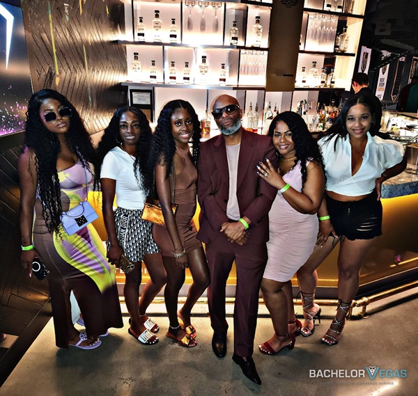 jewe-nightclub-party-crew