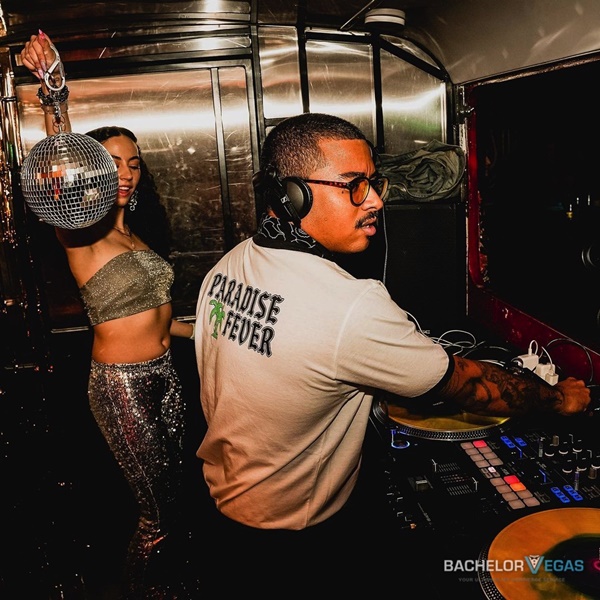 vegas-club-dj